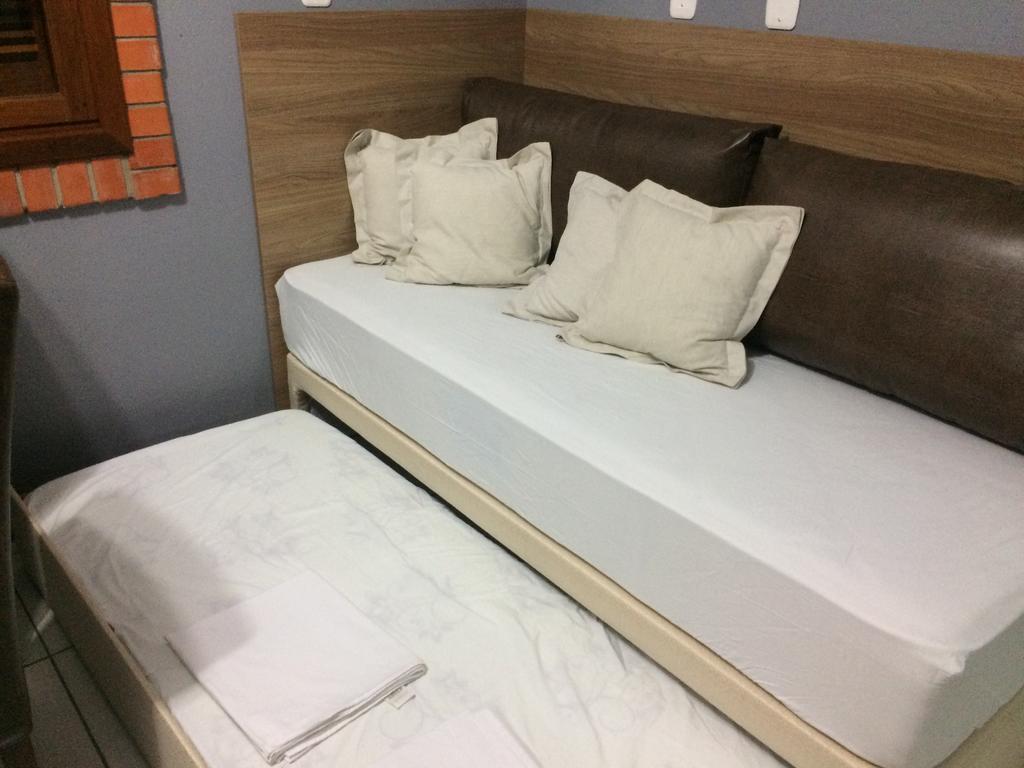 Apartamento Residencial Quatro Estacoes Canela Exterior foto